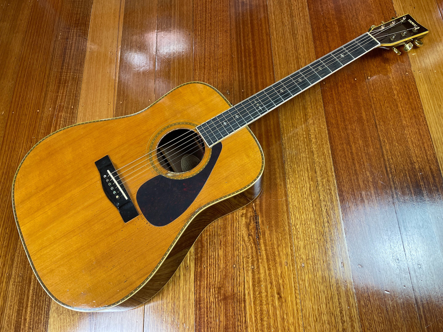 YAMAHA L-10E