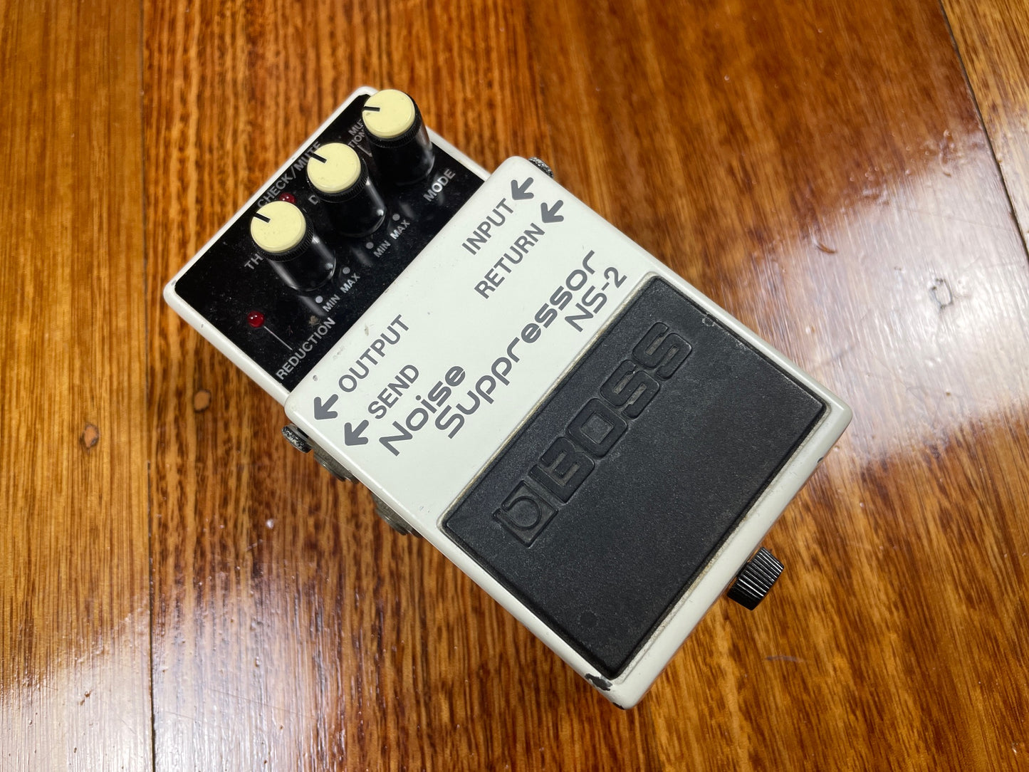 BOSS NS-2 Noise Suppressor