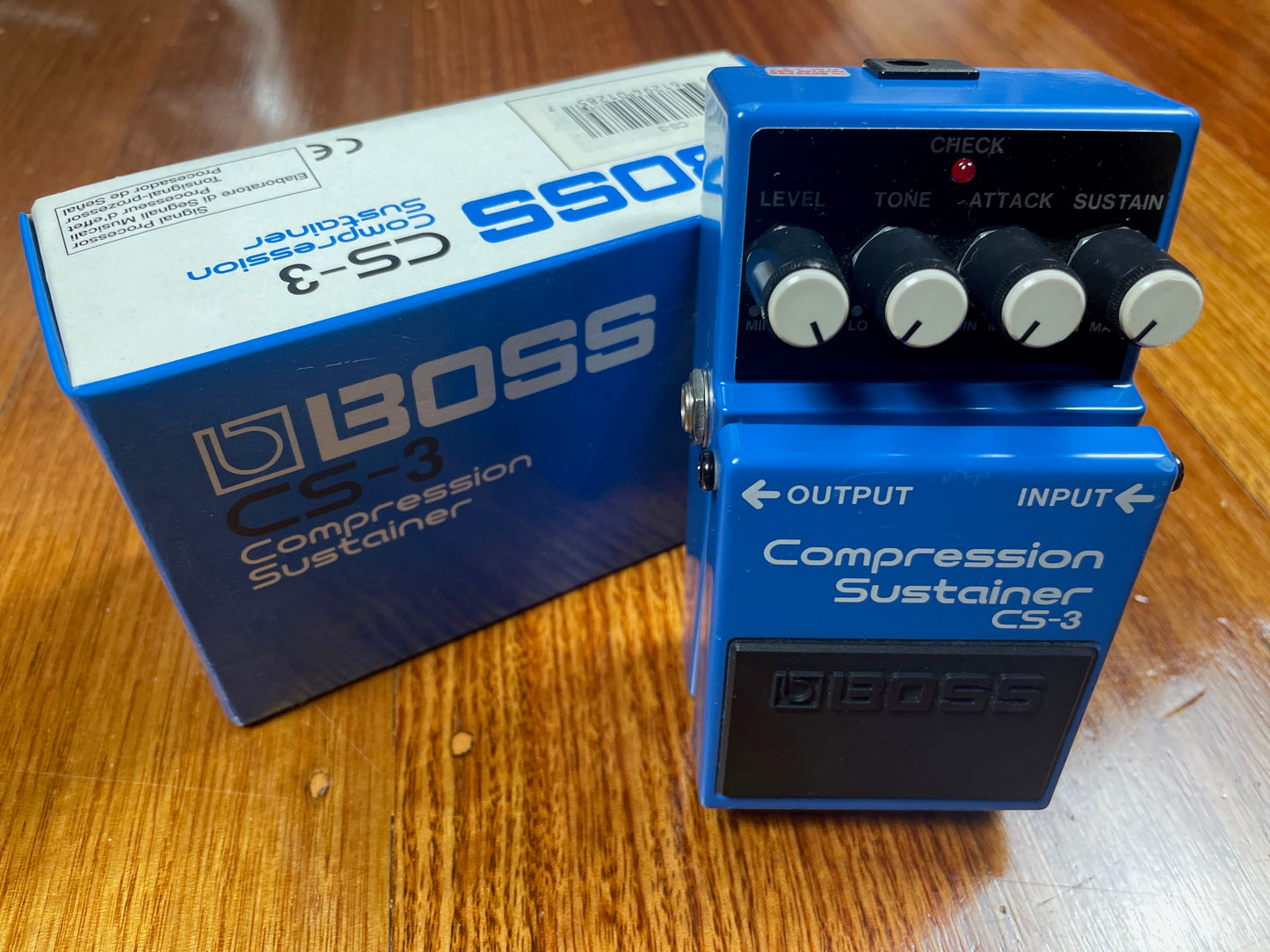 BOSS CS-3 Compression Sustainer