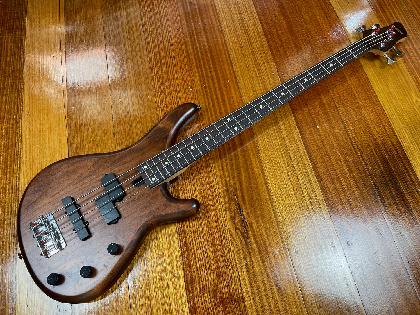 Yamaha MB-40 Motion B Bass