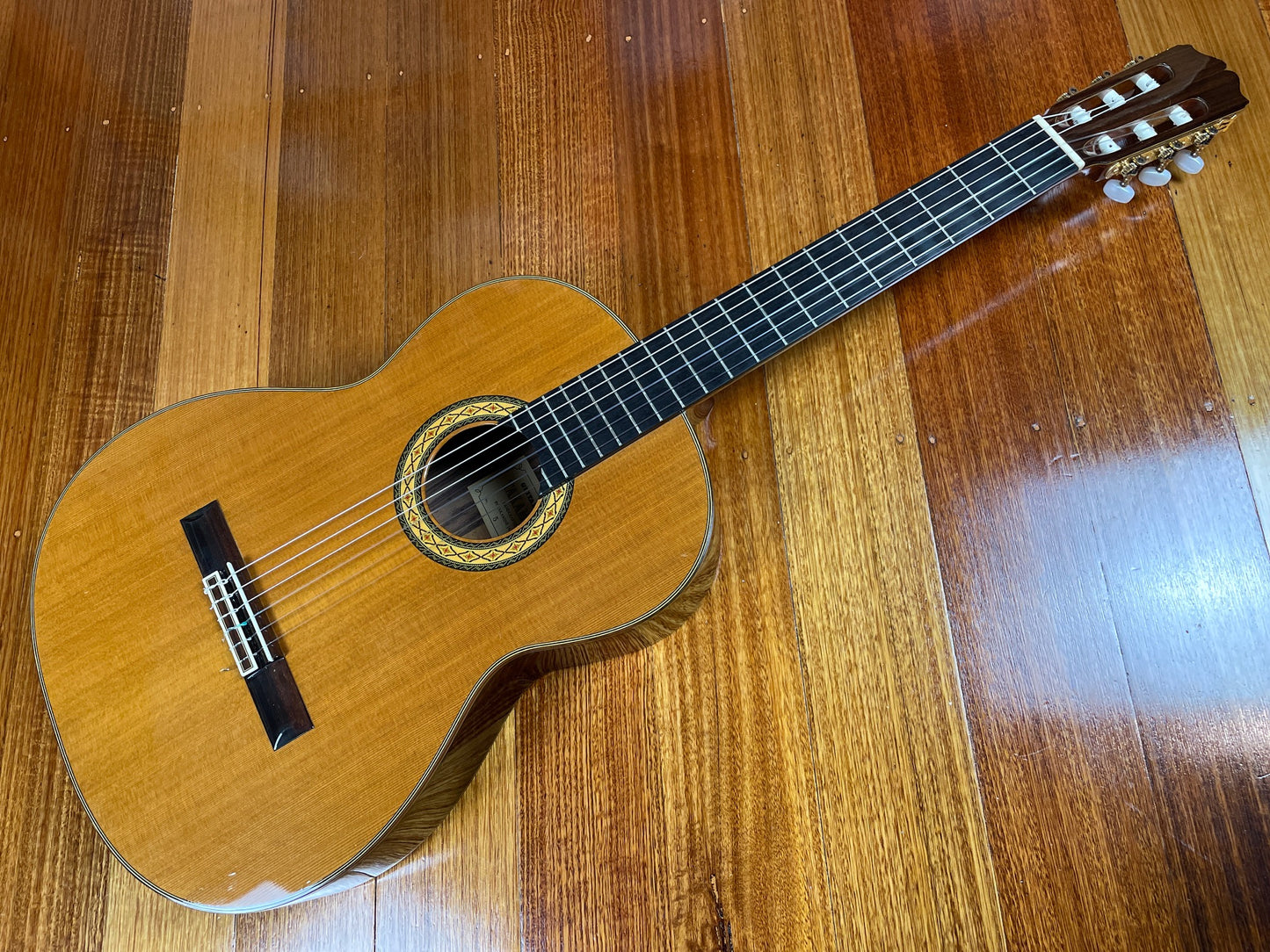 Takamine No. 5