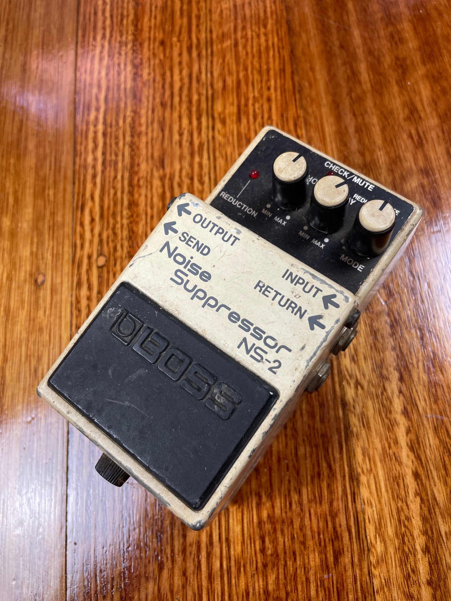 BOSS NS-2 Noise Suppressor