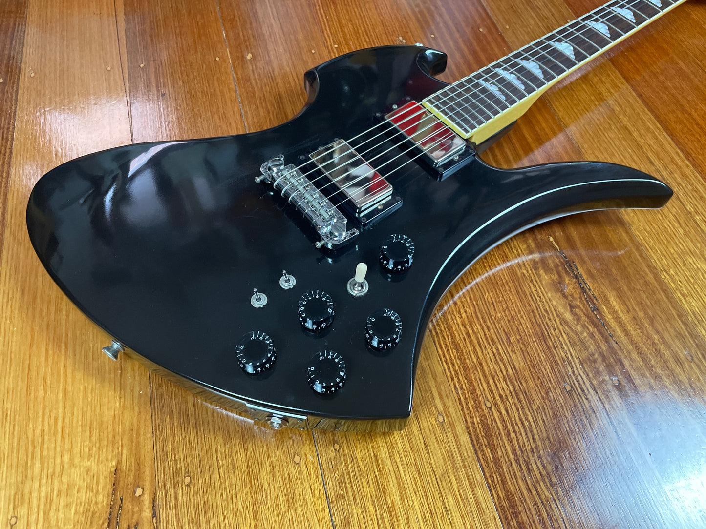 Fernandes MG-70X