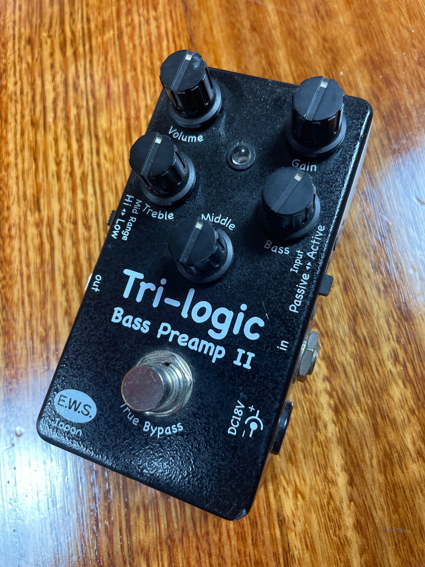 EWS Japan Tri-Logic Bass Preamp II