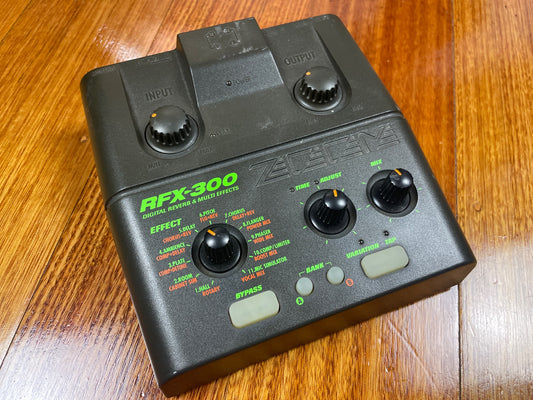 ZOOM RFX-300