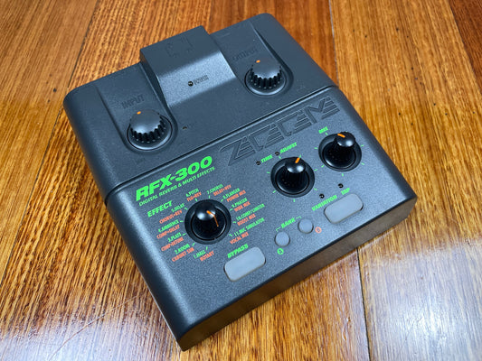 ZOOM RFX-300