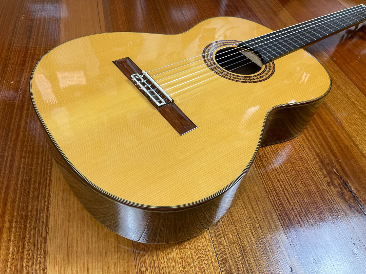 Atsushi Miyano - Hand Crafted Nylon String