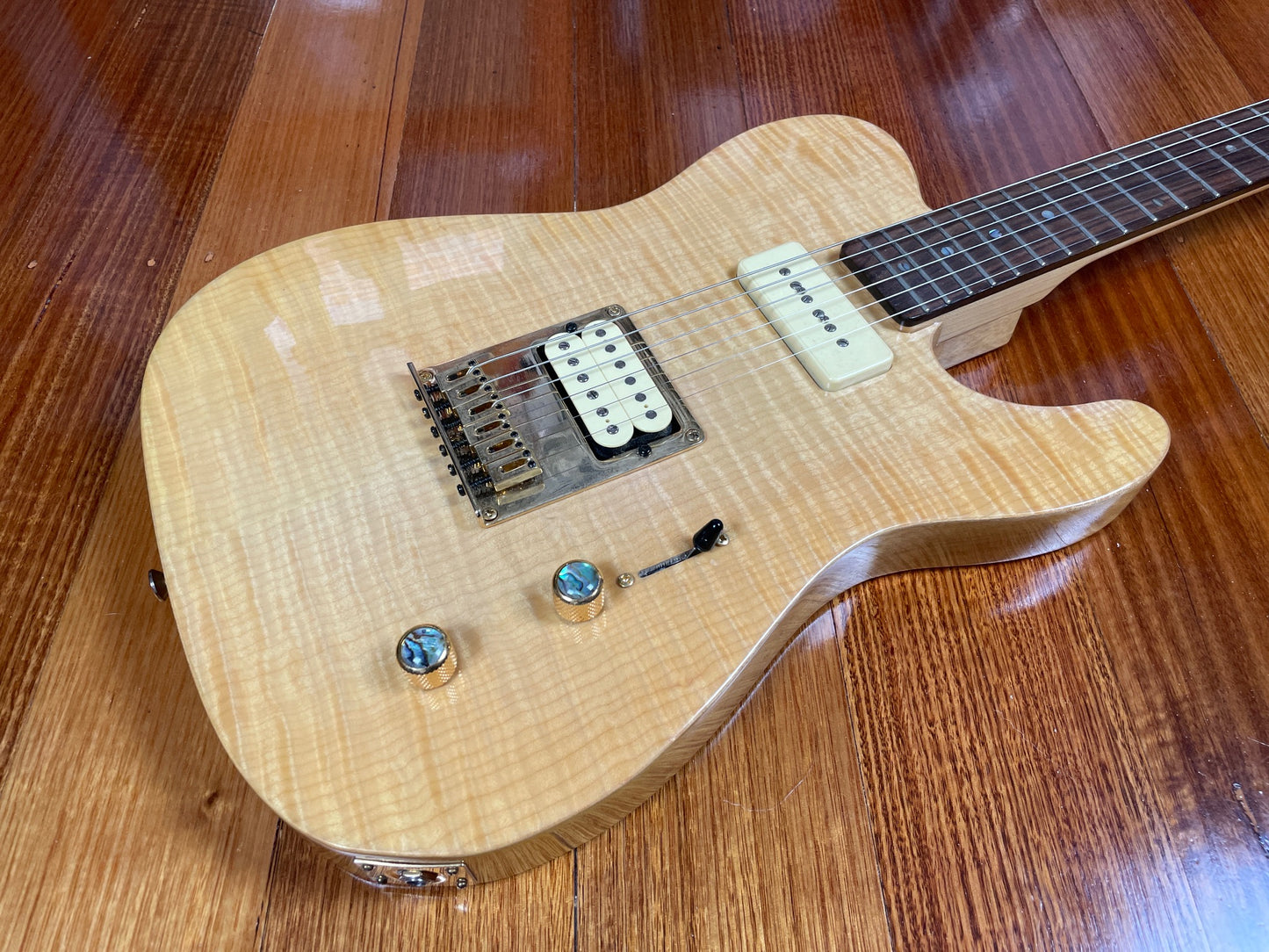 Playtech - Telecaster style