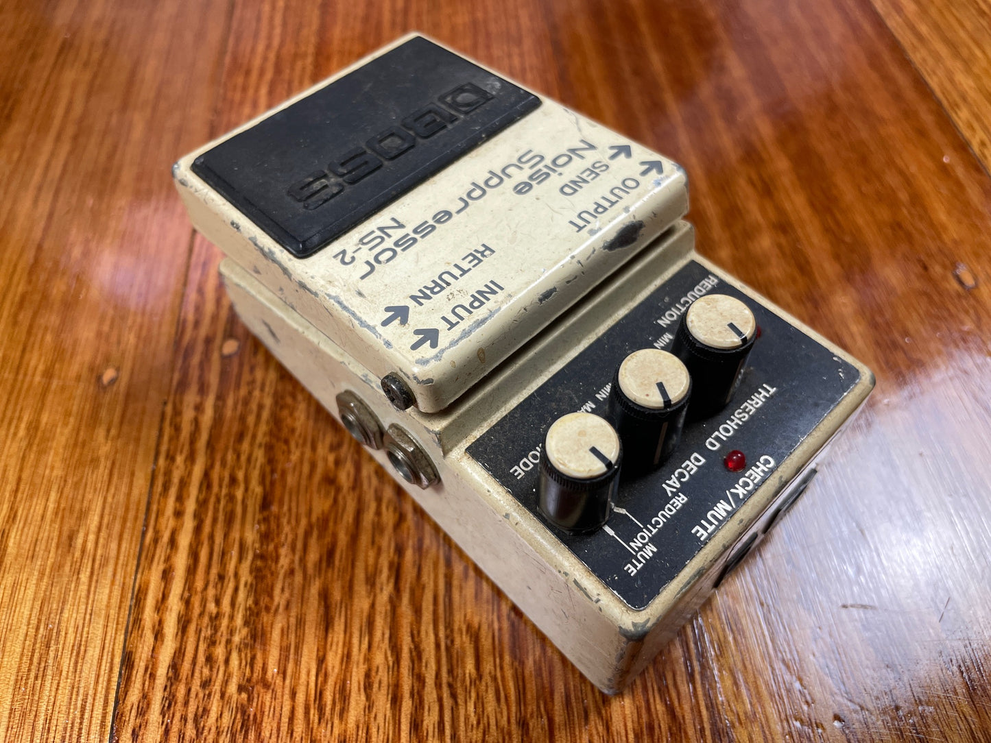 BOSS NS-2 Noise Suppressor