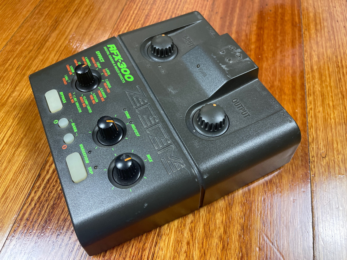 ZOOM RFX-300