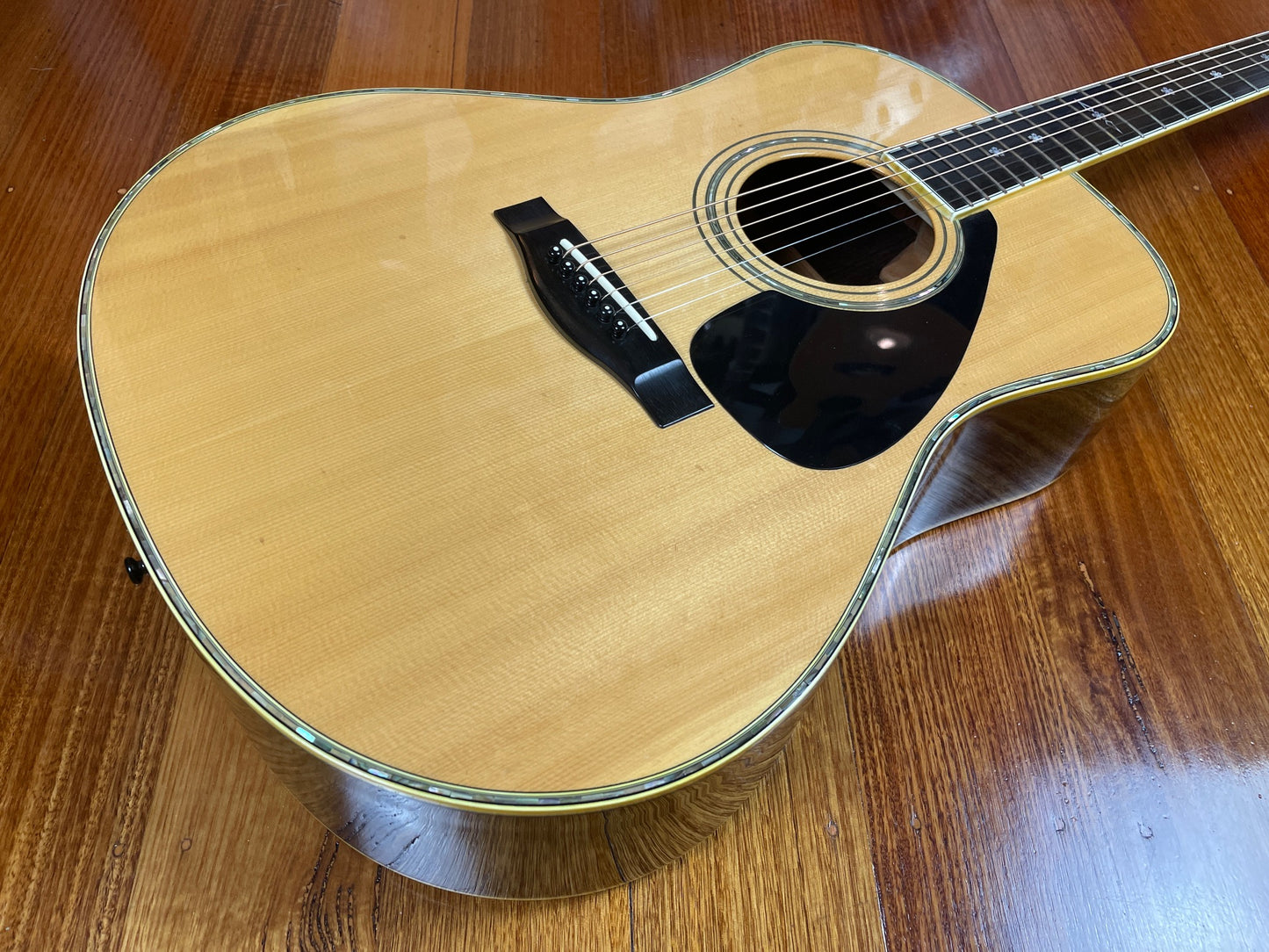 YAMAHA LL-35J