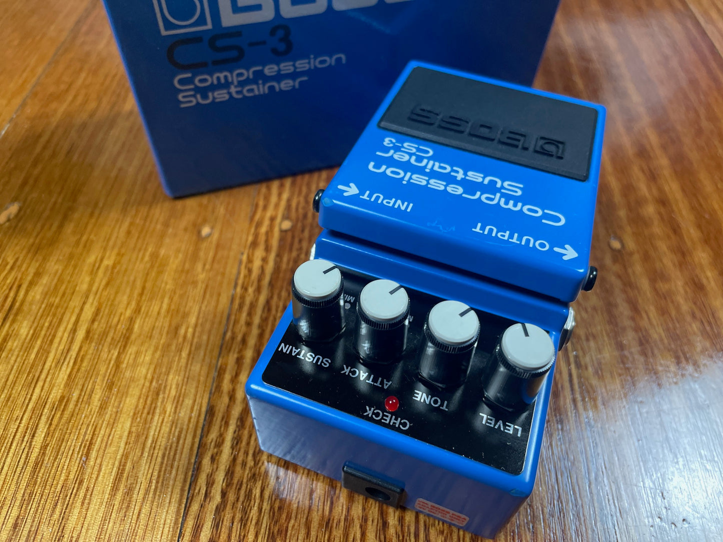 BOSS CS-3 Compression Sustainer