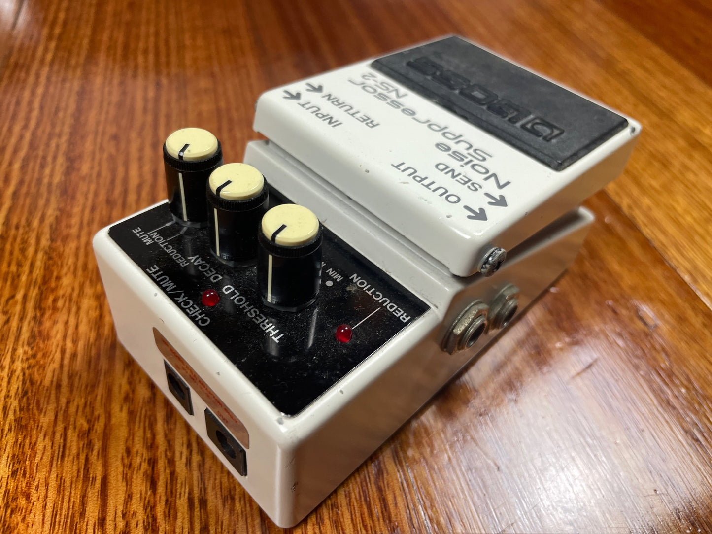 BOSS NS-2 Noise Suppressor