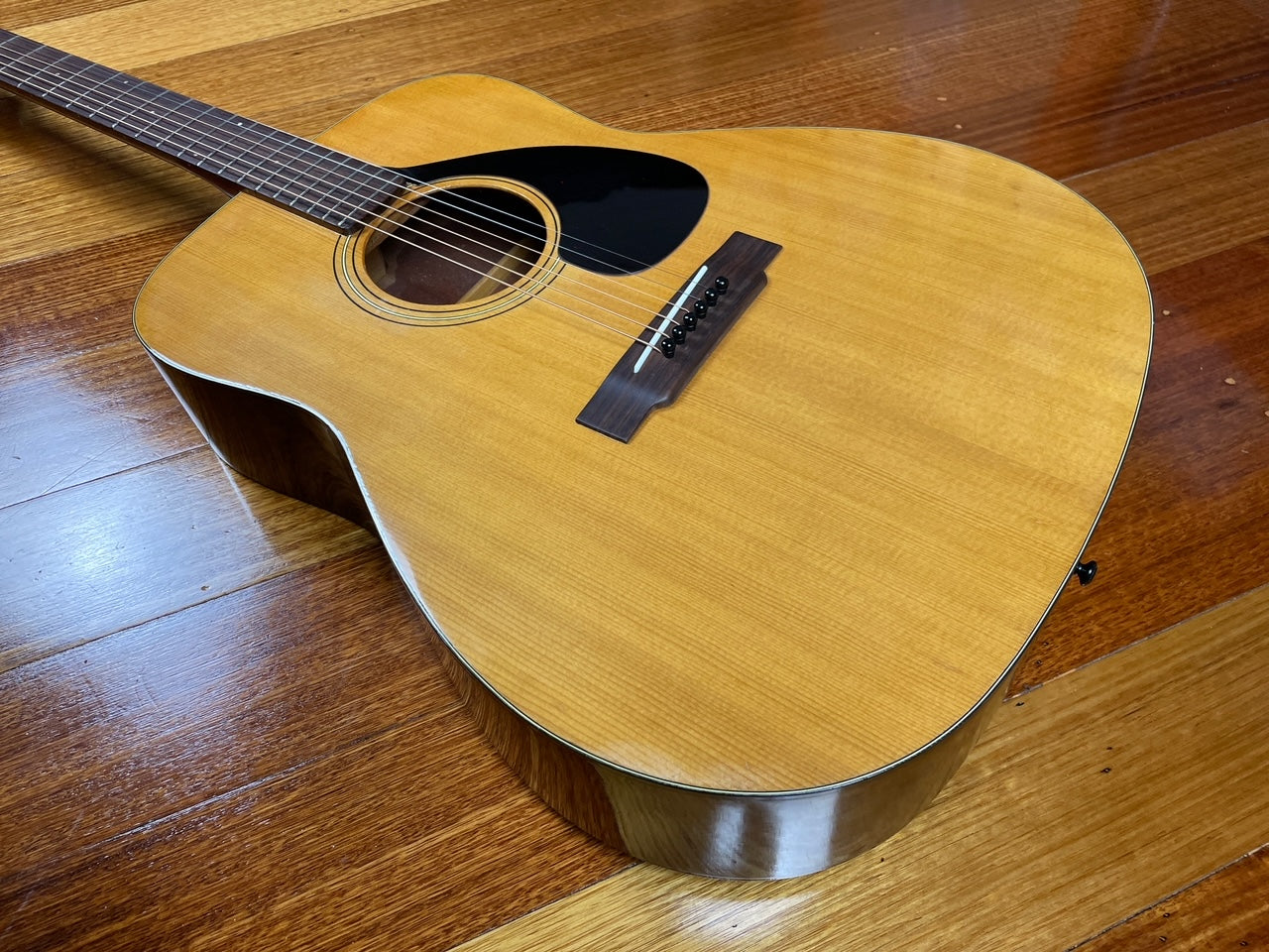 YAMAHA FG-140