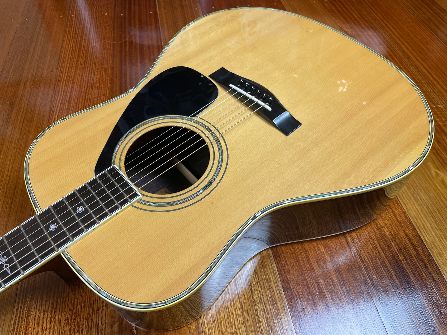 YAMAHA LL-35J