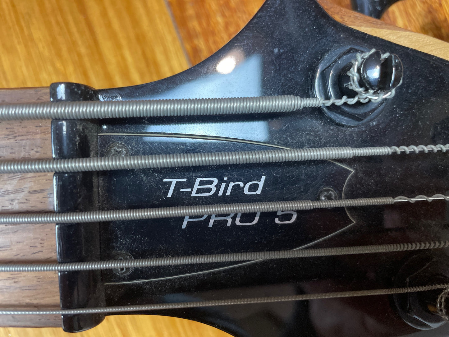 Epiphone T-Bird Pro 5