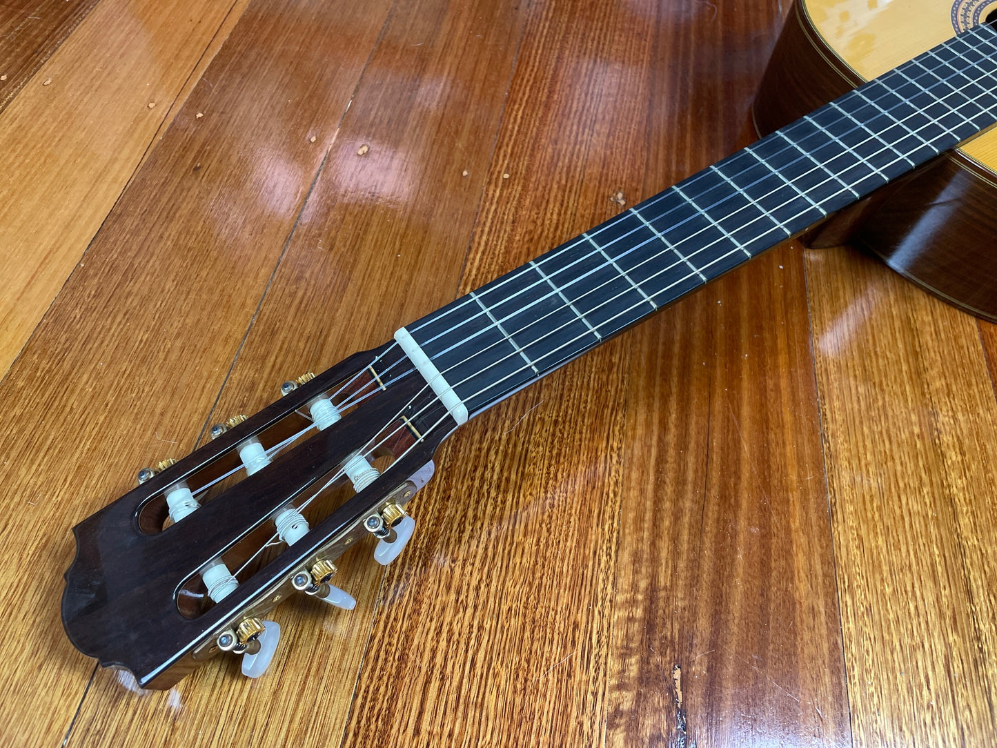 Atsushi Miyano - Hand Crafted Nylon String