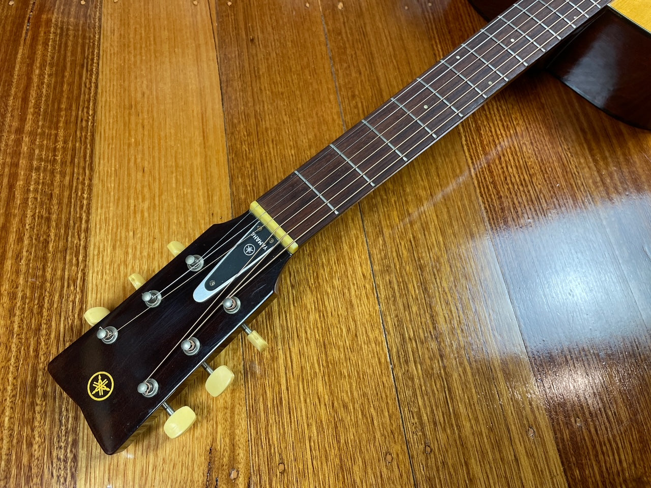 YAMAHA FG-140