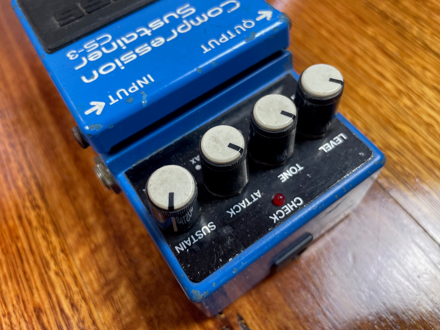 BOSS CS-3 Compression Sustainer