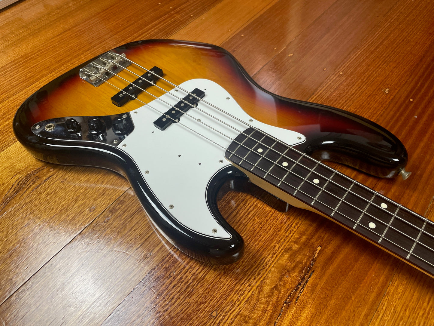 Fender Jazz Bass