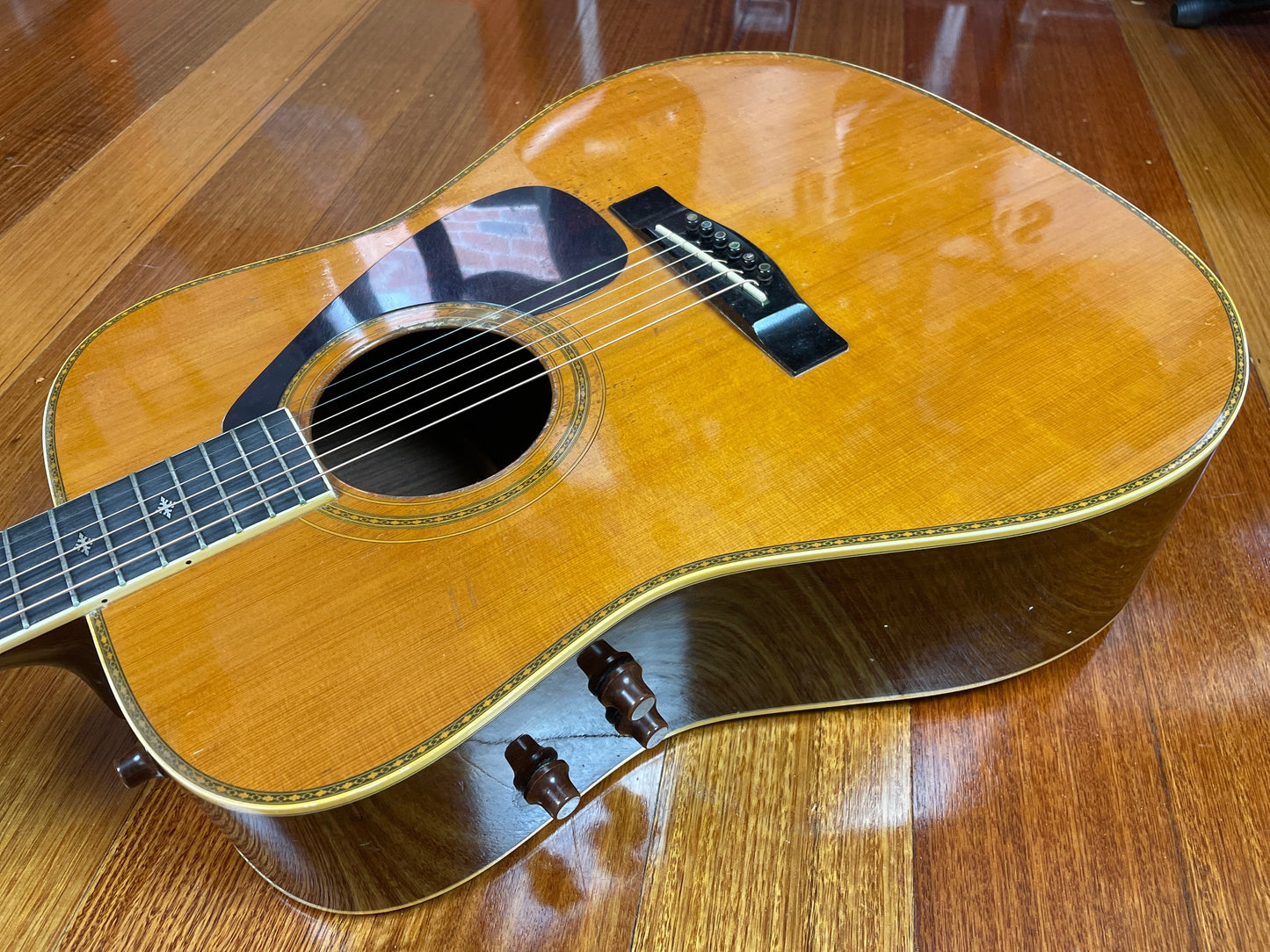 YAMAHA L-10E